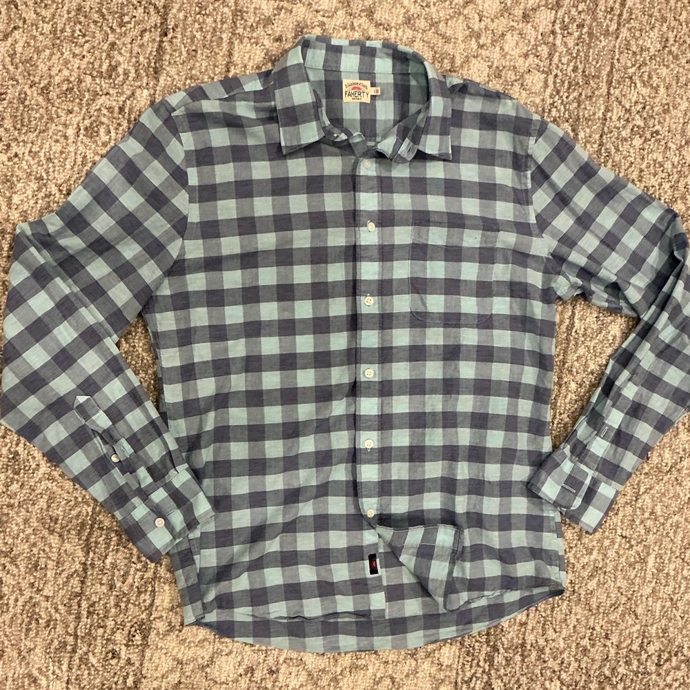 Faherty medium and aqua blue check shirt size large